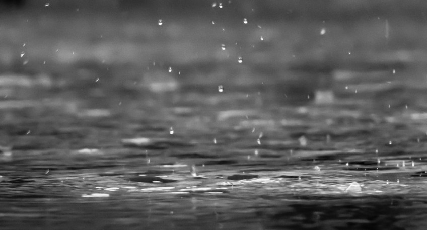 Ostrzeżenie meteorologiczne - silny deszcz z burzami !
