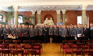 Kryształowa Gwiazda dla Policjantów z Komendy Powiatowej Policji w Szamotułach