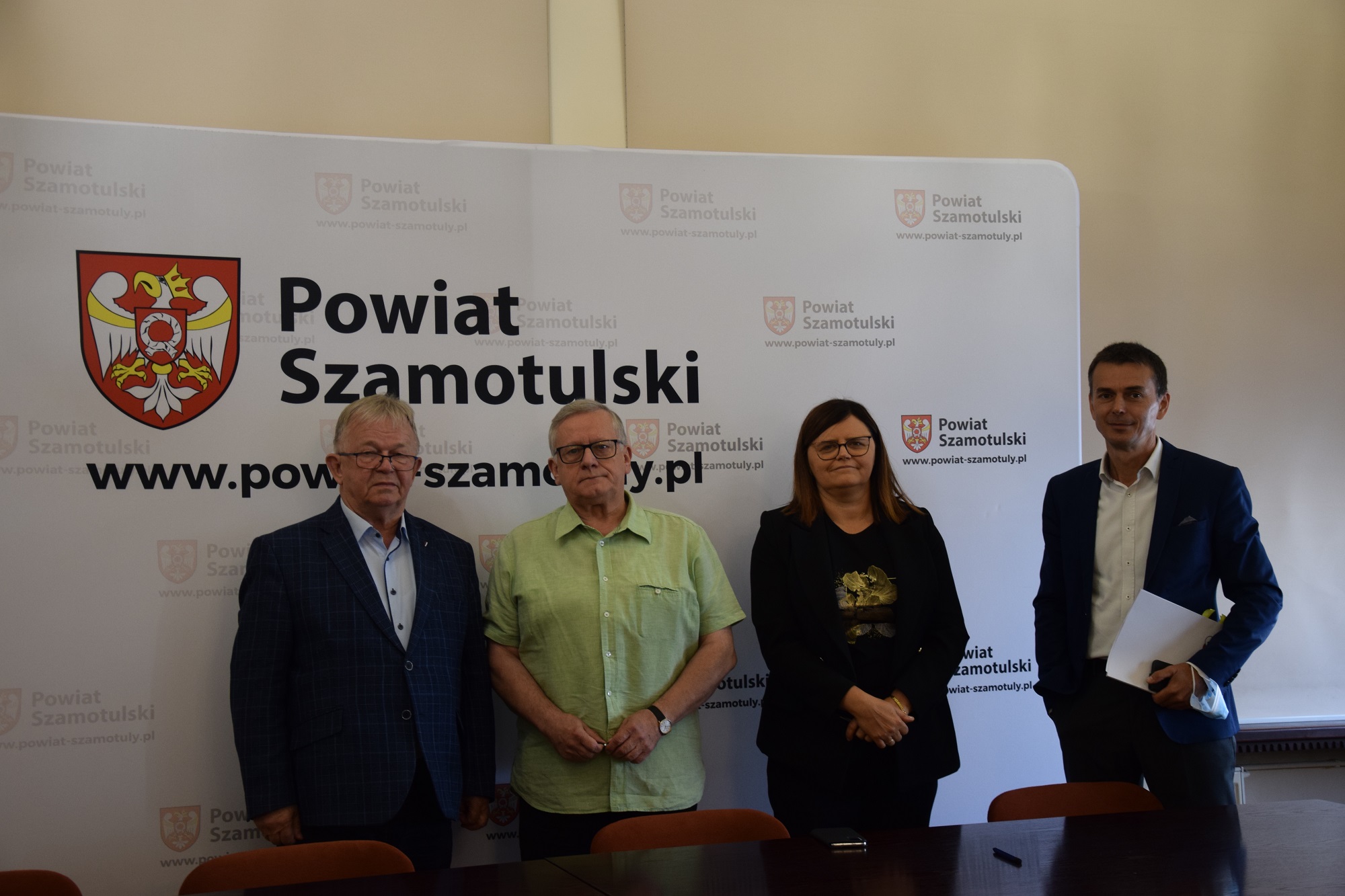 Podpisanie umów na realizację w Powiecie Szamotulskim „Programu Wyrównywania Różnic Między Regionami III” w 2021 r.