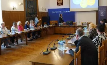 W szamotulskich szkołach wprowadzany jest system informatyczny służący poprawie bezpieczeństwa uczniów