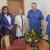 Starosta Szamotulski Beata Hanyżak, Dyrektor SP ZOZ w Szamotułach Remigiusz Pawelczak, Zastępca Dyrektora ds. Medycznych Anna Kubicka oraz dr Jacek Hołderny