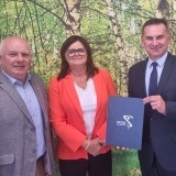 Starosta Szamotulski Beata Hanyżak, Wicestarosta Szamotulski Przemysław Nowak oraz Dyrektor Szpitala w Szamotułach Remigiusz Pawelczak