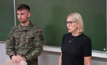 Zajęcia dotyczące cyberbezpieczeństwa w szkołach powiatowych