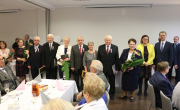 Piękny Jubileusz Par Małżeńskich uhonorowany Odznaczeniami