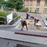 Trwa modernizacja korytarzy Zespołu Szkół nr 2 we Wronkach (3)