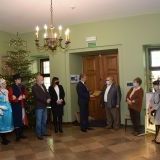 Dzieci Janiny Foltyn i przedstawiciele władz samorządowych (2)