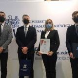 Złota Tarcza dla Zespołu Szkół nr 1 im. Powstańców Wielkopolskich we Wronkach (1)