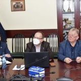 Wideokonferencja Wojewody Wielkopolskie z samorządowcami (3)