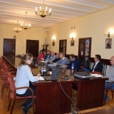 Przedstawiciele urzędów miast i gmin z Powiatu Szamotulskiego na wideokonferencji z Wojewodą Wielkopolskim  (1)