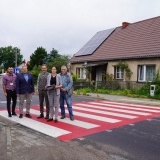 Wicestarosta Szamotulski Rafał Zimny, Zastępca Burmistrza gminy Wronki Robert Dorna,  Dyrektor Zarządu Dróg Powiatowych w Szamotułach Sylwia Kosicka oraz przedstawiciel wykonawcy KMC Elektrum Marek Cichy
