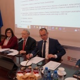 Starosta Szamotulski Beata Hanyżak, Wicestarosta Szamotulski Rafał Zimny, Przewodniczący Rady Powiatu Radosław Łanoszka, Wiceprzewodniczący Rady Piotr Michalak oraz Radny Kazimierz Augustynek