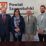 Starosta Szamotulski Beata Hanyżak, Wicestarosta Szamotulski Przemysław Nowak, Członkowie Zarządu: Andrzej Grzeszczyk, Michał Chojara oraz Szymon Erenc